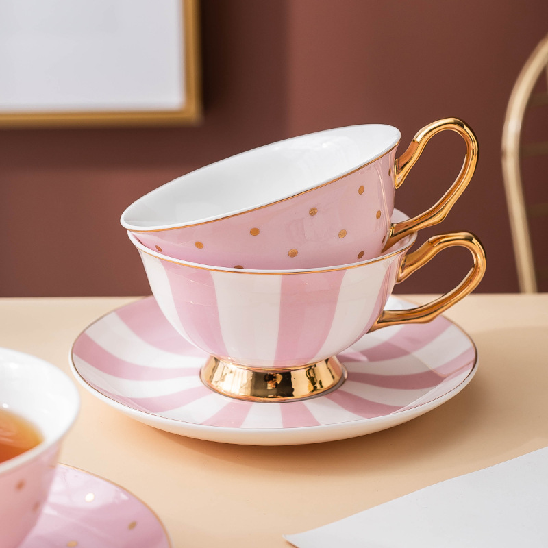 Canecas de Café Cerâmicas Rosa - Coffee Tea Games avaliação e preço