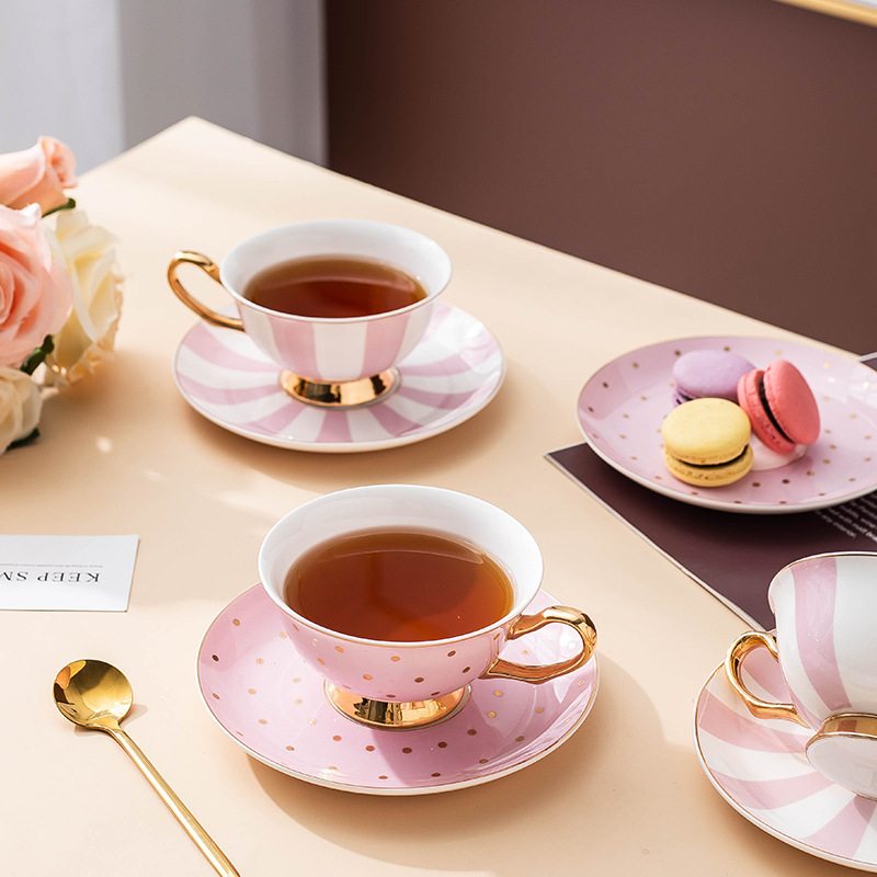 Canecas de Café Cerâmicas Rosa - Coffee Tea Games avaliação e preço