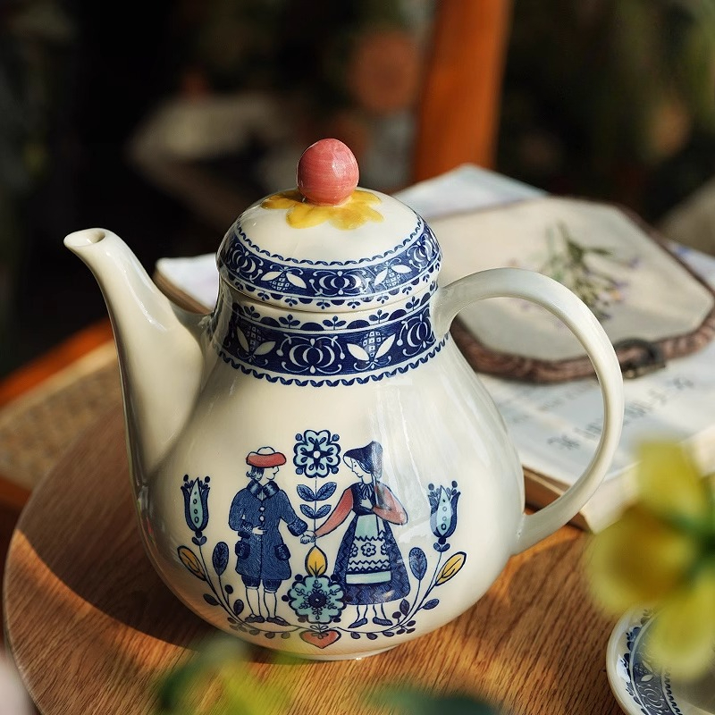 Xícaras e pratos de café de ce - Coffee Tea English avaliação e preço