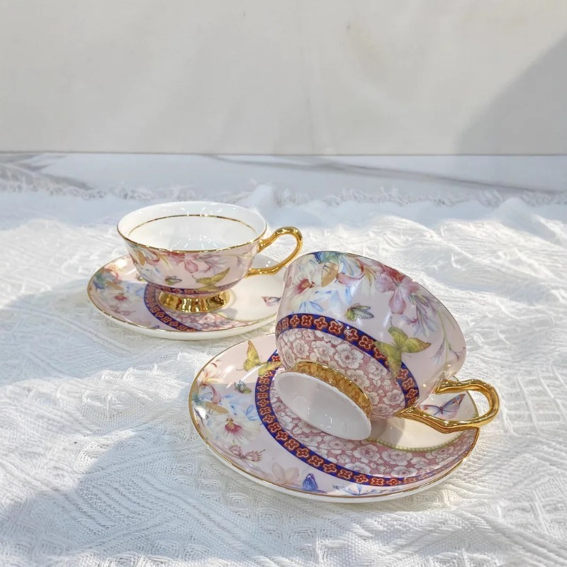 Conjunto de Xícaras e Pratos d - Coffee Tea Gardens avaliação e preço